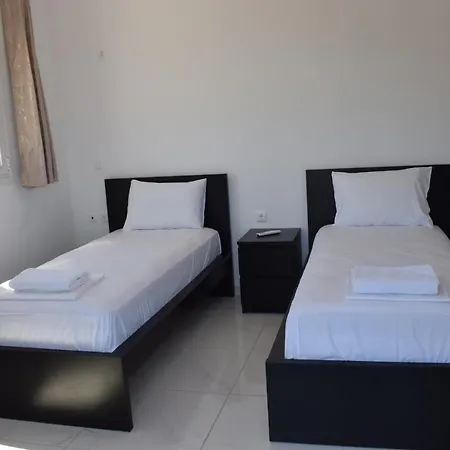 Black & White Apartment