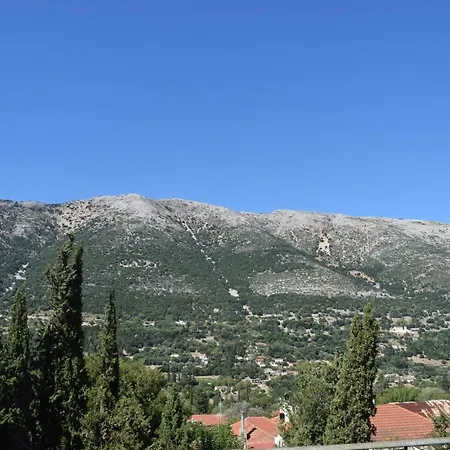 Black & White Apartment *