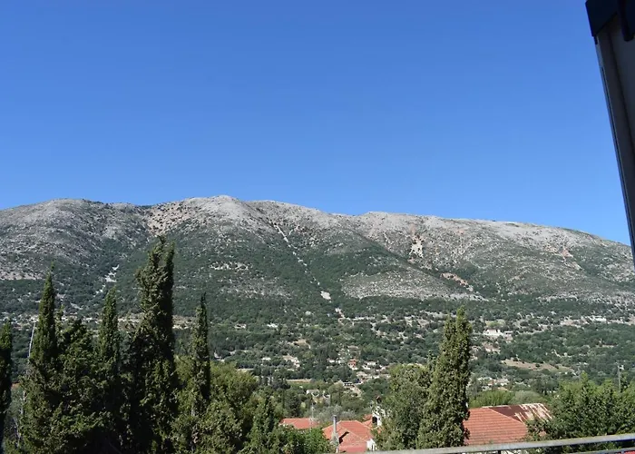 Black & White Apartment *