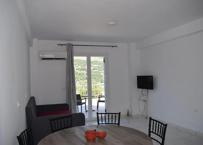 Black & White Apartment